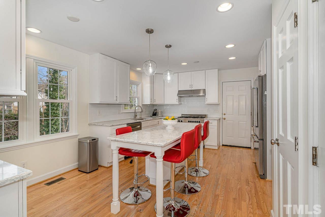 700 Pebblebrook Drive Raleigh, NC 27609 - Photo 10 of 41 Gallery Image 10