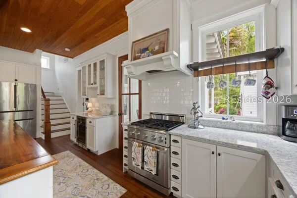 $1,079,000 | 2 Pondhawk Road, Bluffton, SC 29909