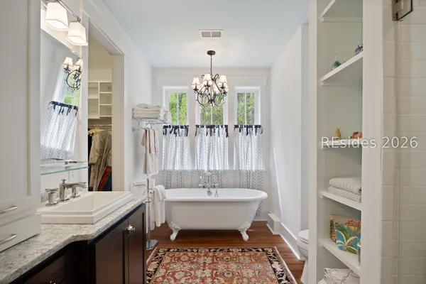 $1,079,000 | 2 Pondhawk Road, Bluffton, SC 29909