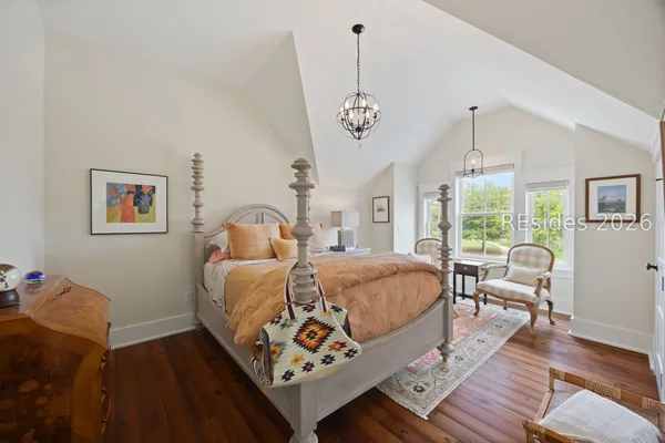 $1,079,000 | 2 Pondhawk Road, Bluffton, SC 29909