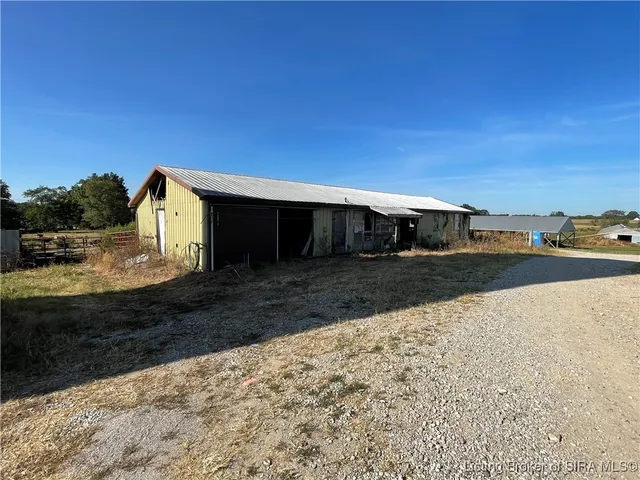 $3,900,000 | 3335 Pleasure Ridge Road Southeast, Corydon, IN 47112