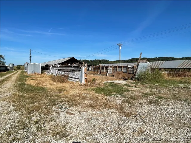 $3,900,000 | 3335 Pleasure Ridge Road Southeast, Corydon, IN 47112