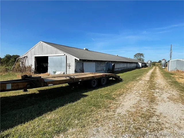 $3,900,000 | 3335 Pleasure Ridge Road Southeast, Corydon, IN 47112