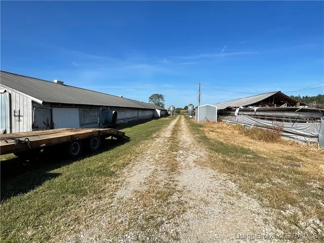 $3,900,000 | 3335 Pleasure Ridge Road Southeast, Corydon, IN 47112