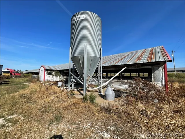 $3,900,000 | 3335 Pleasure Ridge Road Southeast, Corydon, IN 47112