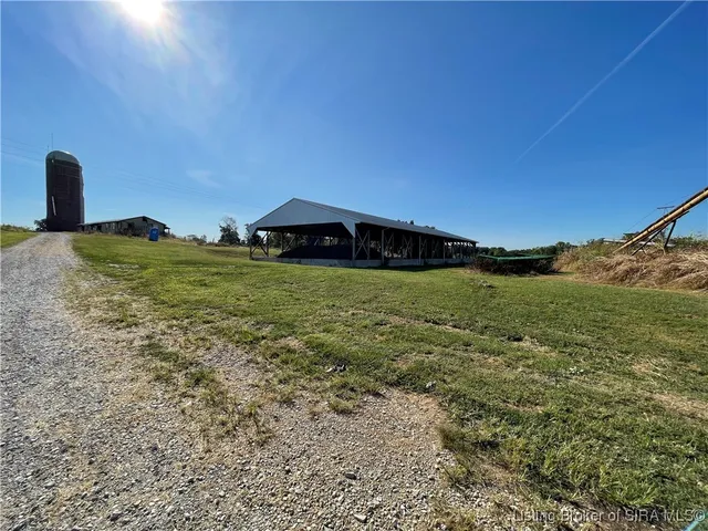 $3,900,000 | 3335 Pleasure Ridge Road Southeast, Corydon, IN 47112