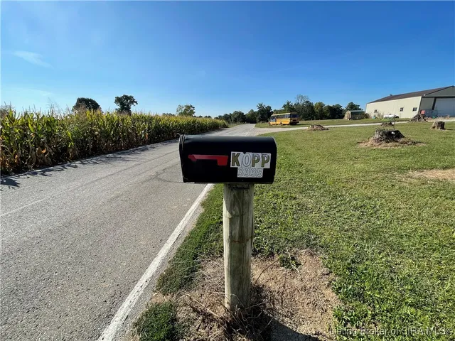 $3,900,000 | 3335 Pleasure Ridge Road Southeast, Corydon, IN 47112