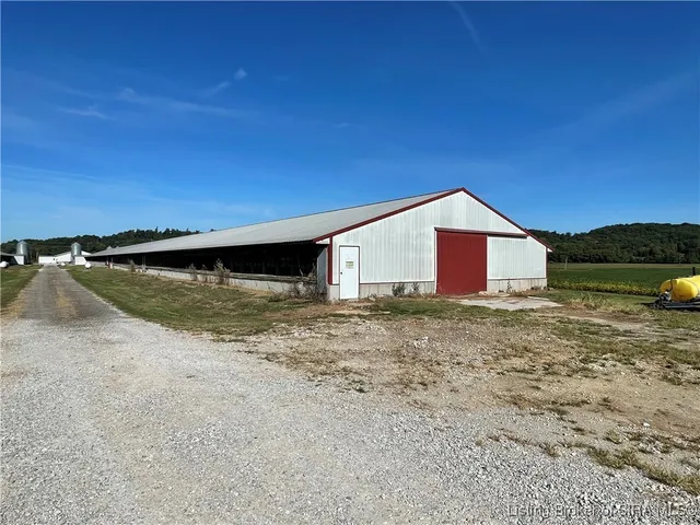 $3,900,000 | 3335 Pleasure Ridge Road Southeast, Corydon, IN 47112