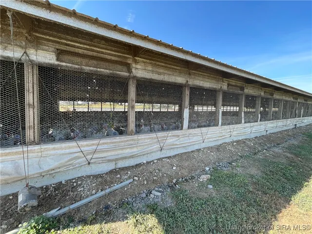 $3,900,000 | 3335 Pleasure Ridge Road Southeast, Corydon, IN 47112