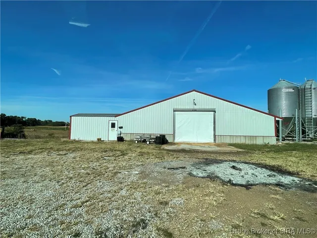 $3,900,000 | 3335 Pleasure Ridge Road Southeast, Corydon, IN 47112