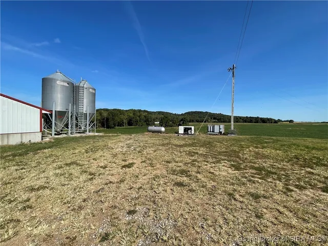 $3,900,000 | 3335 Pleasure Ridge Road Southeast, Corydon, IN 47112