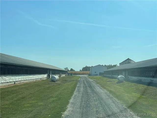 $3,900,000 | 3335 Pleasure Ridge Road Southeast, Corydon, IN 47112