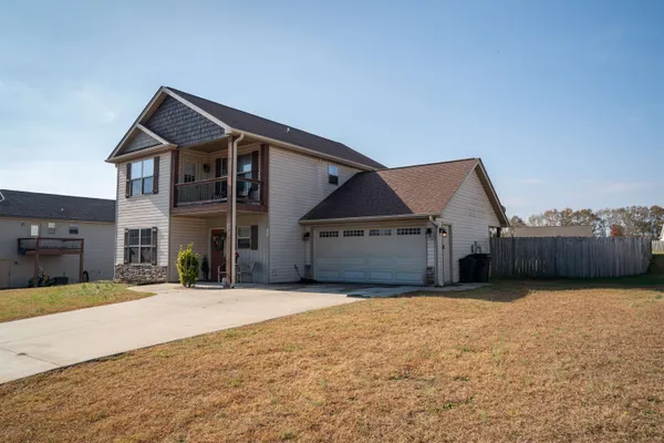 $305,000 | 140 Manor House Lane, Chesnee, SC 29323