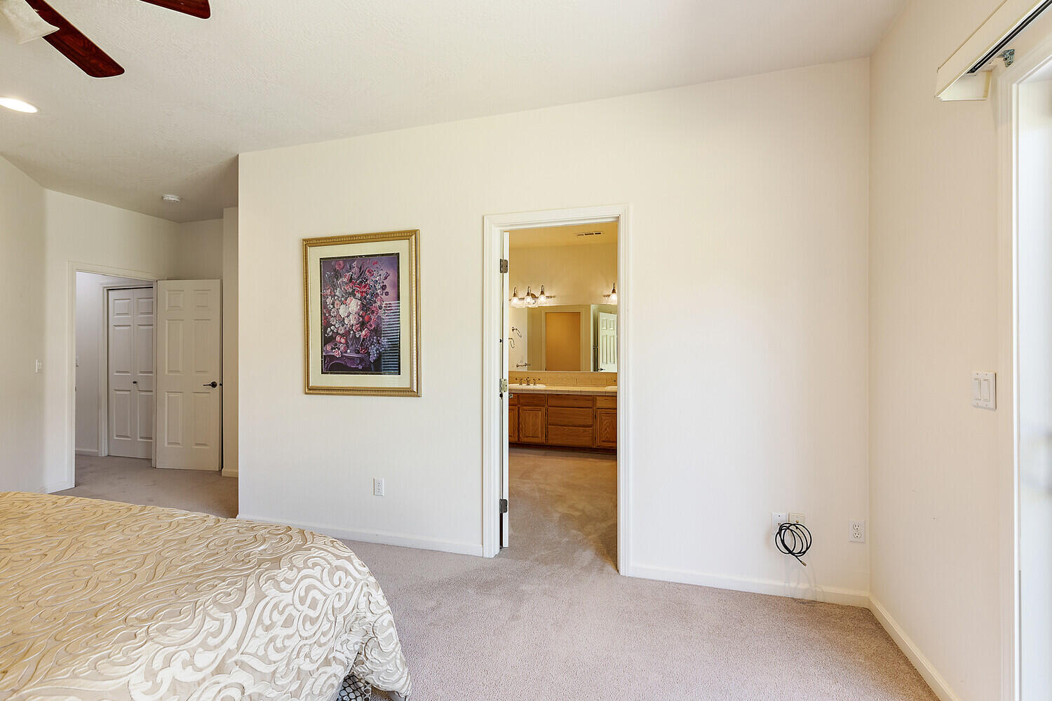 1045 Coral Ridge Eagle Point, OR 97524 - Photo 41 of 48