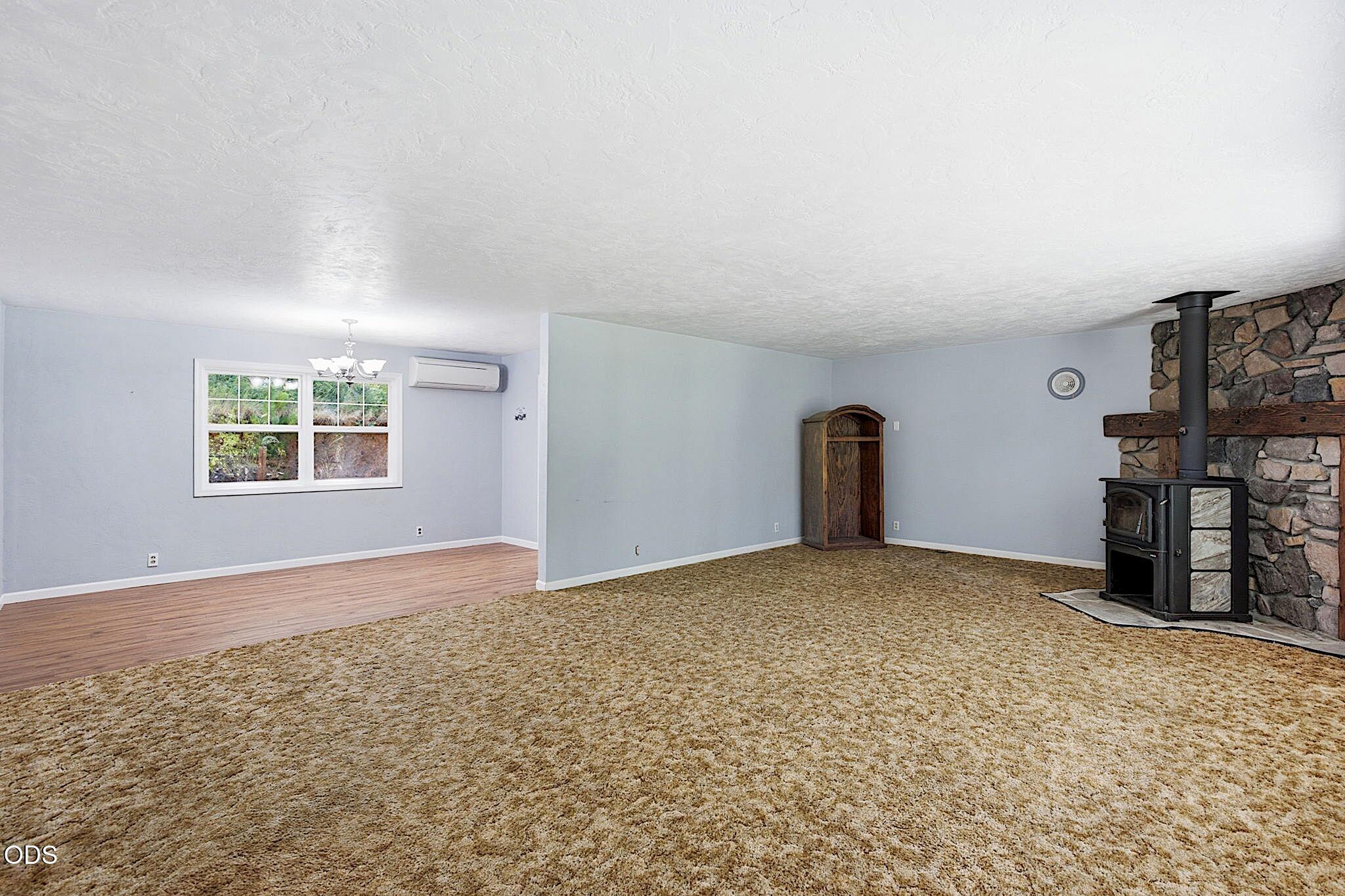 11150 Lower River Road Grants Pass, OR 97526 - Photo 11 of 108