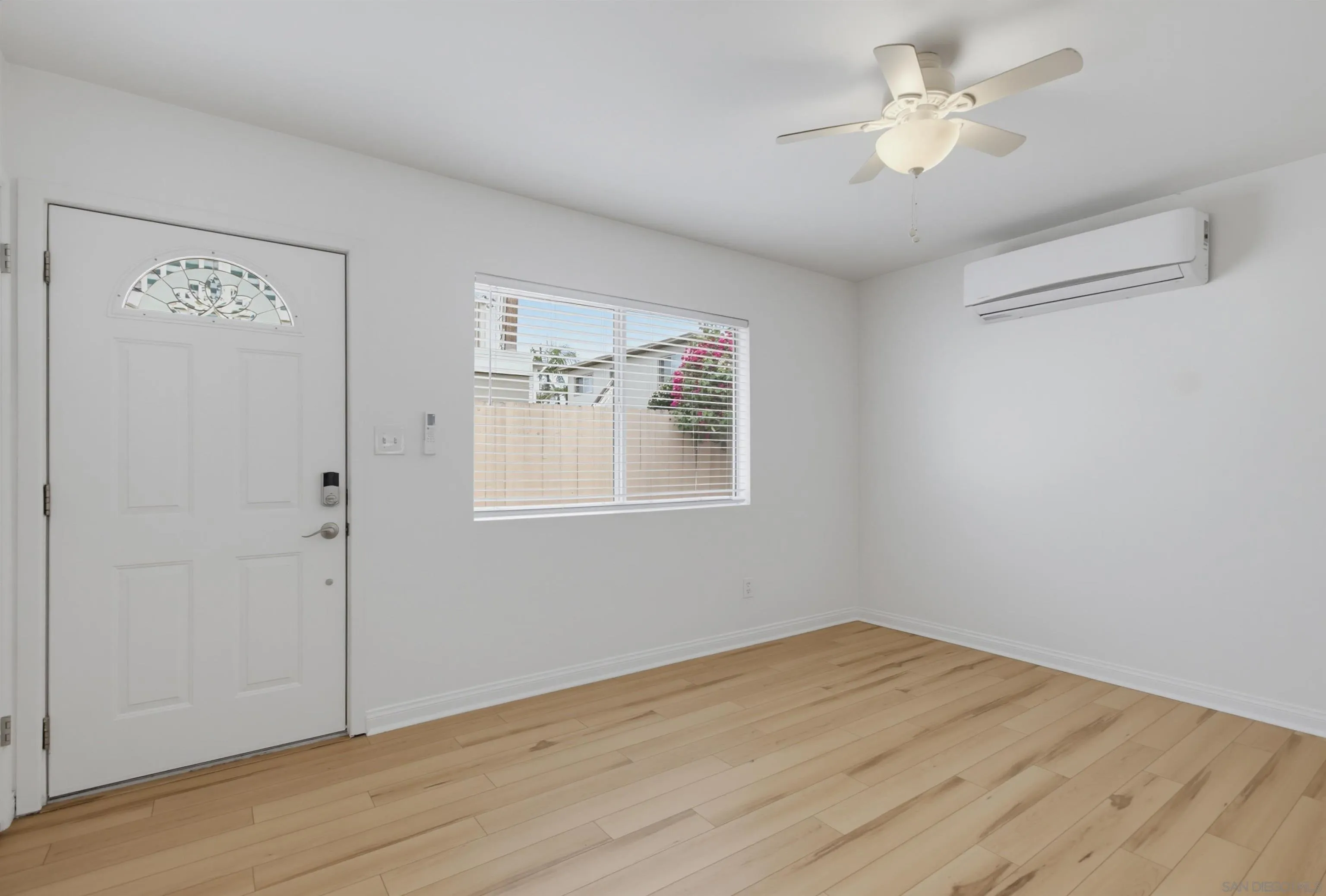 1090 Gardena Road Encinitas, CA 92024 - Photo 6 of 11