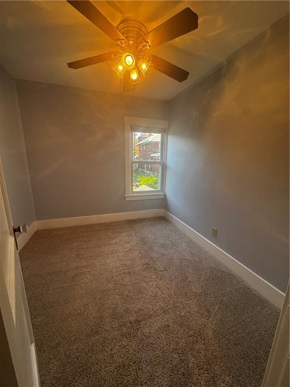 167 Georgetown Avenue Pittsburgh, PA 15229 - Photo 14 of 32