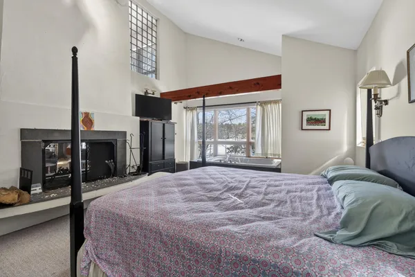 $559,900 | 45 Point Lane, Norway, ME 04268