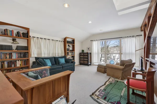 $559,900 | 45 Point Lane, Norway, ME 04268