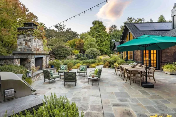 $11,988,000 | 160 Phillip Road, Woodside, CA 94062