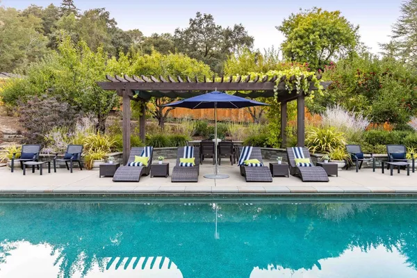 $11,988,000 | 160 Phillip Road, Woodside, CA 94062