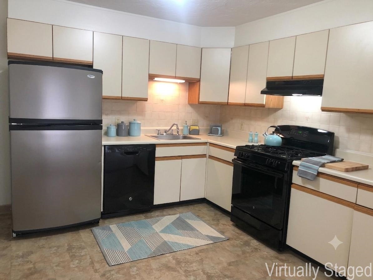 385 Huse Road, Unit 25 Manchester, NH 03103 - Photo 14 of 56 Gallery Image 14