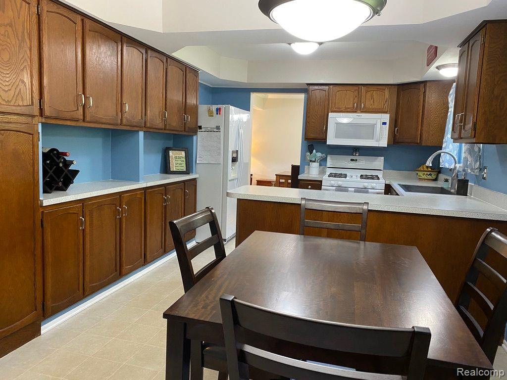 43682 Arlington Road Canton, MI 48187 - Photo 16 of 50 Cabinets Galore! And all appliances stay.