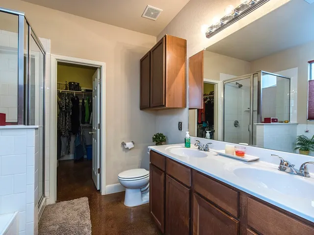 $1,995 | 1553 Twin Cove, Kyle, TX 78640