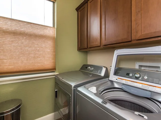 $1,995 | 1553 Twin Cove, Kyle, TX 78640