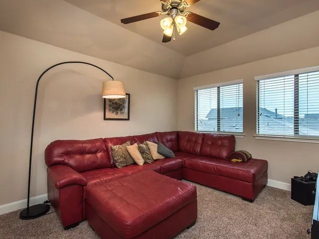 $1,995 | 1553 Twin Cove, Kyle, TX 78640