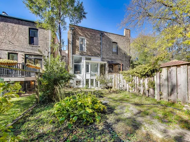 $4,200 | 5203 South Dorchester Avenue, Chicago, IL 60615