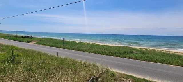 $1,200,000 | 0 Montgomery, Pentwater, MI 49449