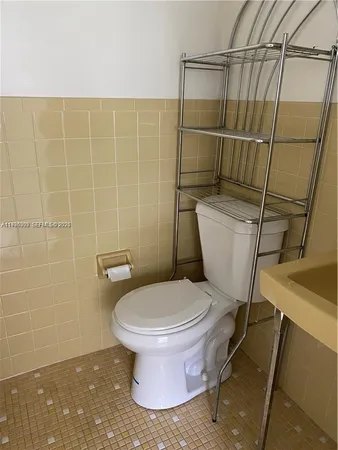 $1,700 | 6211 Southwest 37th Street, Unit 203, Davie, FL 33314