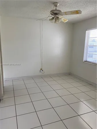 $1,700 | 6211 Southwest 37th Street, Unit 203, Davie, FL 33314