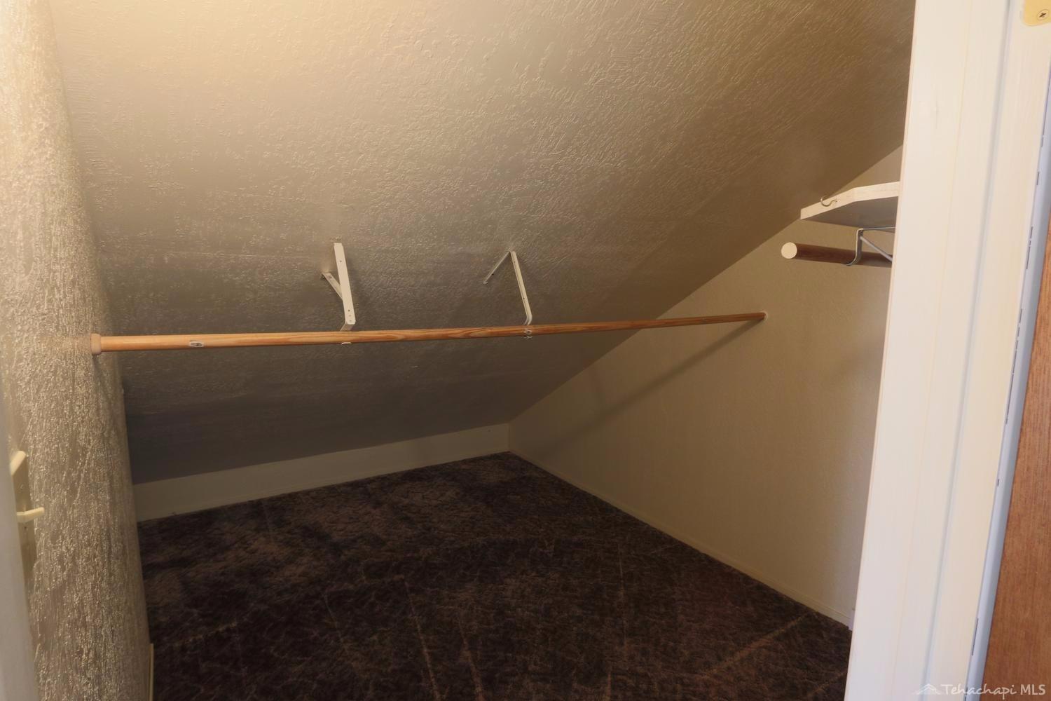 29501 Fawn Way Tehachapi, CA 93561 - Photo 28 of 37 Gallery Image 28