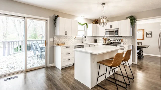 $375,000 | 10716 Sherborne Road, Fishers, IN 46038