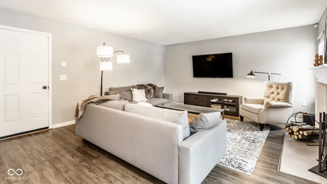 $375,000 | 10716 Sherborne Road, Fishers, IN 46038