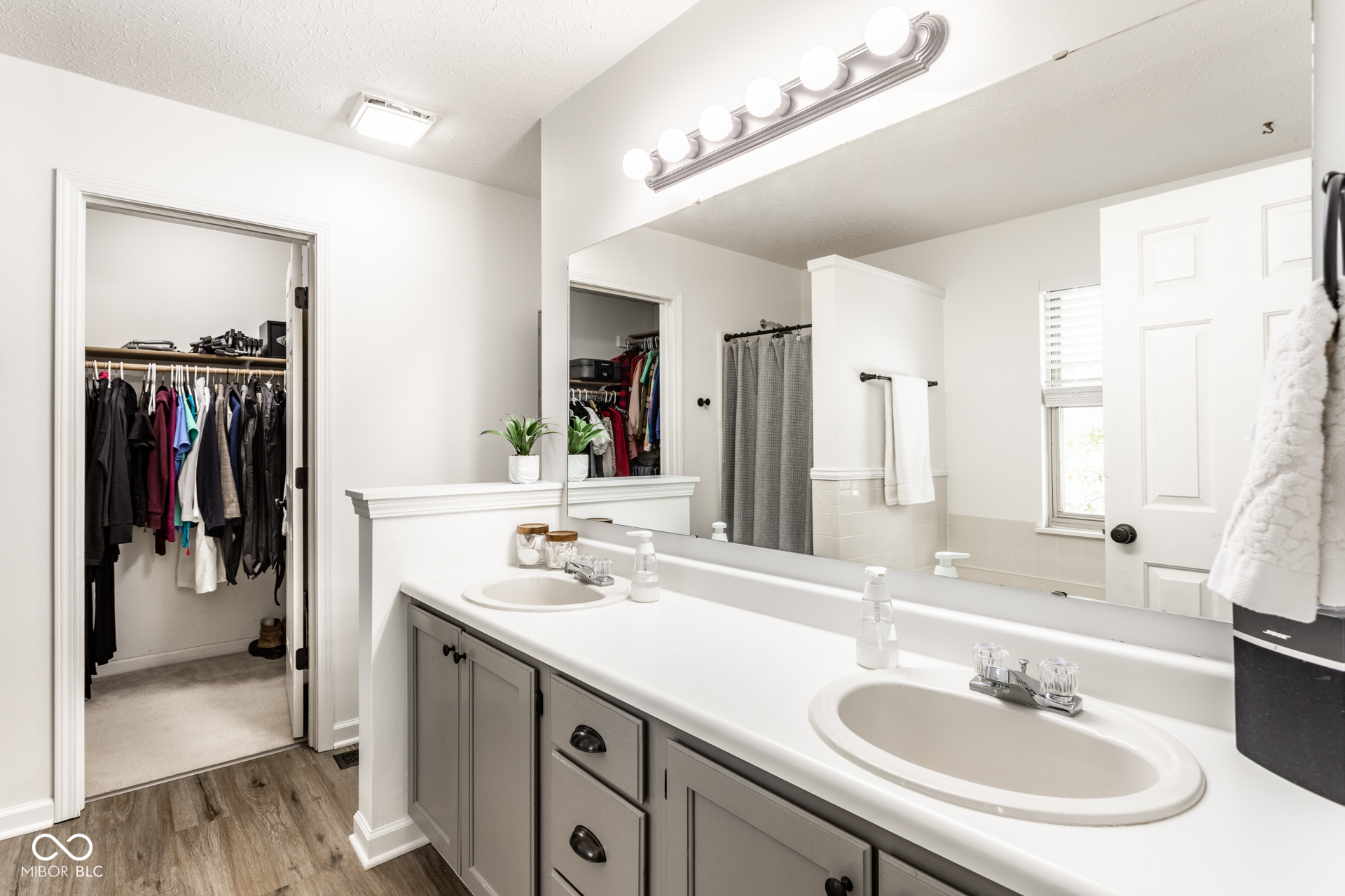 10716 Sherborne Road Fishers, IN 46038 - Photo 22 of 37