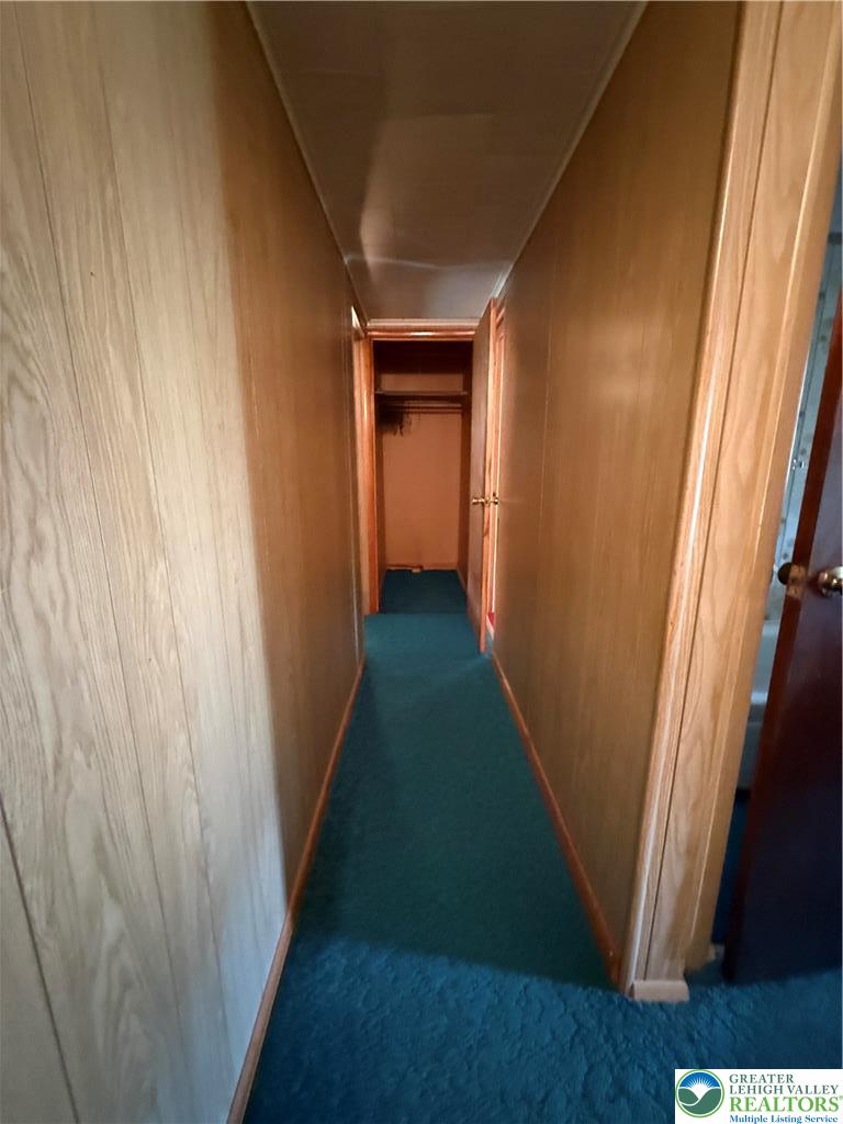 596 Old 209 Road Tamaqua, PA 18252 - Photo 12 of 33