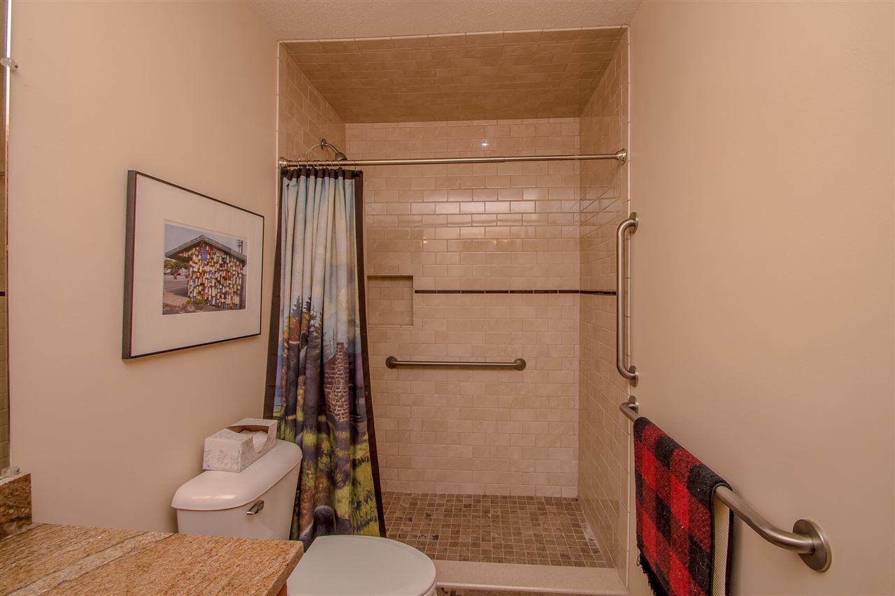 18 Eagle Ridge, Unit B Intervale, NH 03845 - Photo 11 of 17 Gallery Image 11