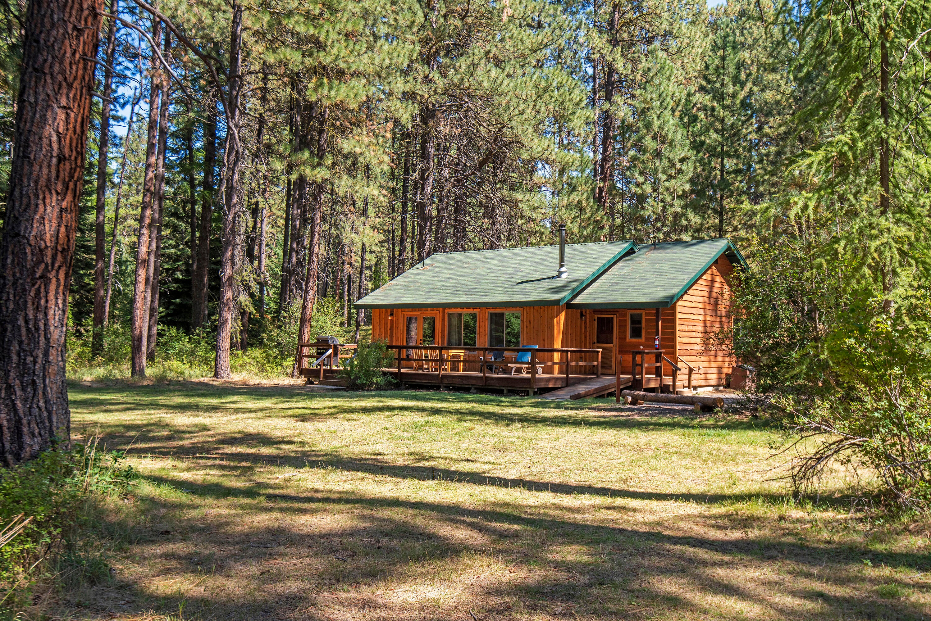 13375 Southwest Forest Service Road, Unit CABIN 9 U4 Camp Sherman, OR 97730 - Photo 14 of 34 DSC_8230