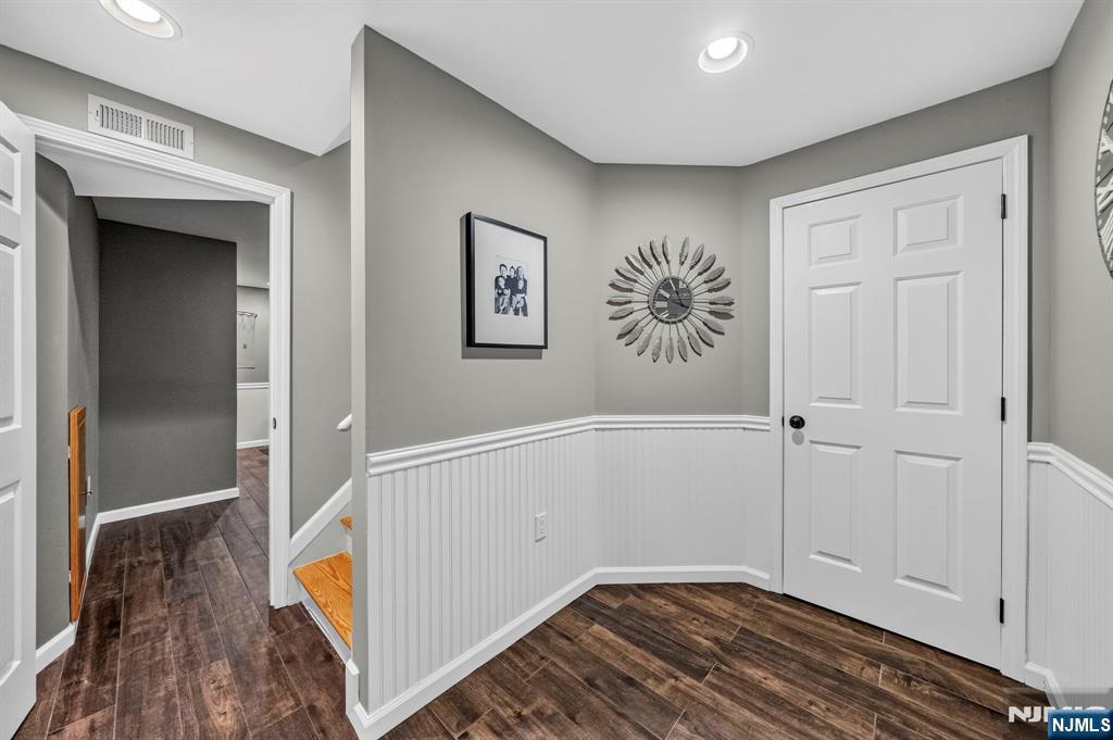 3 Cliff Road Wayne, NJ 07470 - Photo 36 of 50