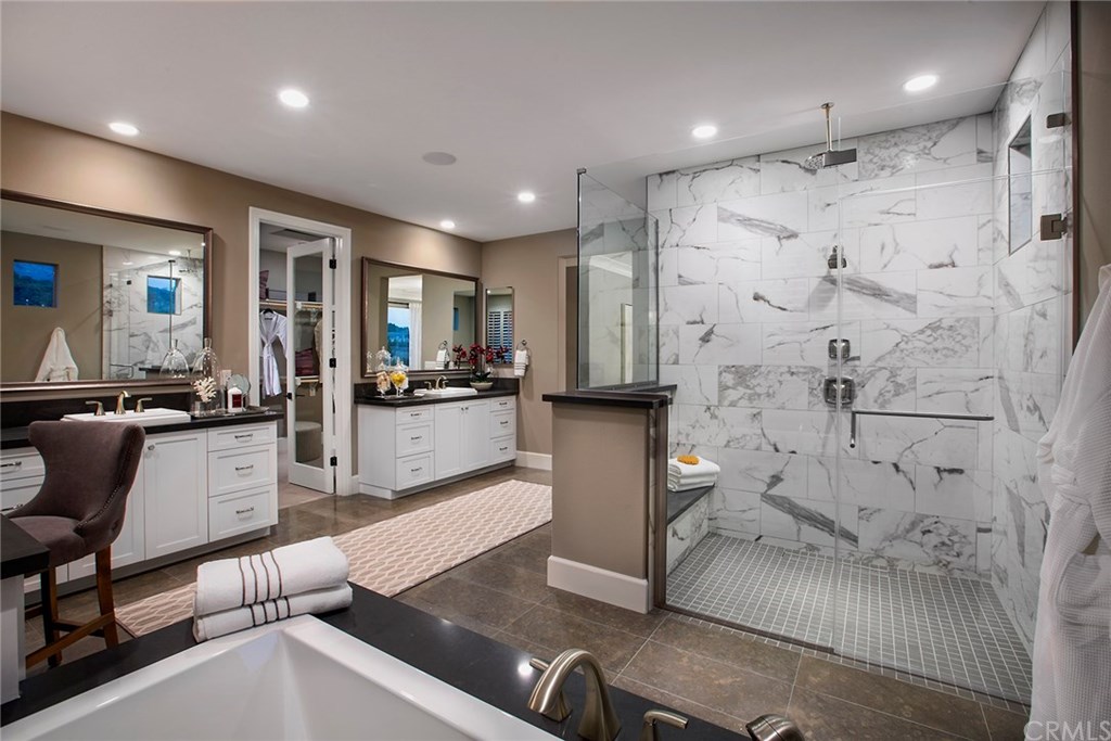 85 Rockinghorse Irvine, CA 92602 - Photo 4 of 5 Photos shown are of model only- not actual homesite.