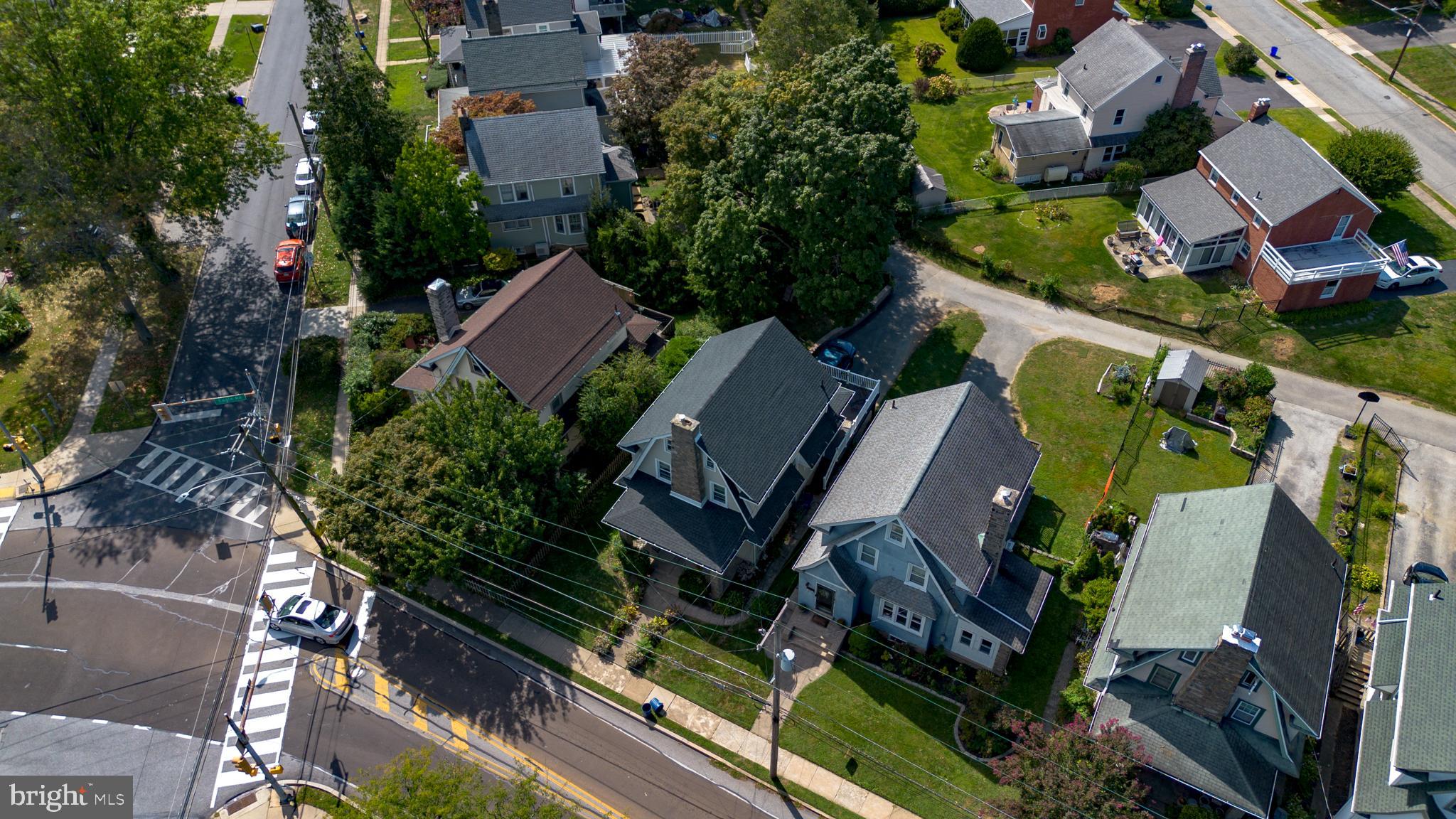 162 South Eagle Road Havertown, PA 19083 - Photo 26 of 30 an aerial view of houses with yard