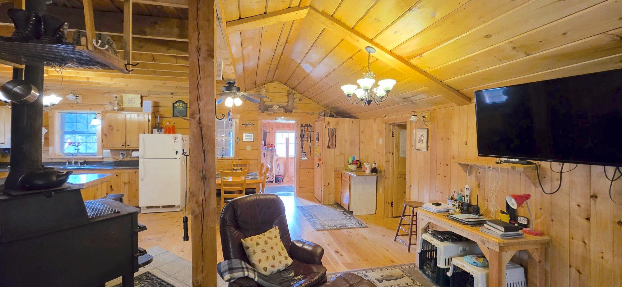 999 Pinkham Road Ashland, ME 04732 - Photo 11 of 60 20251015_092720