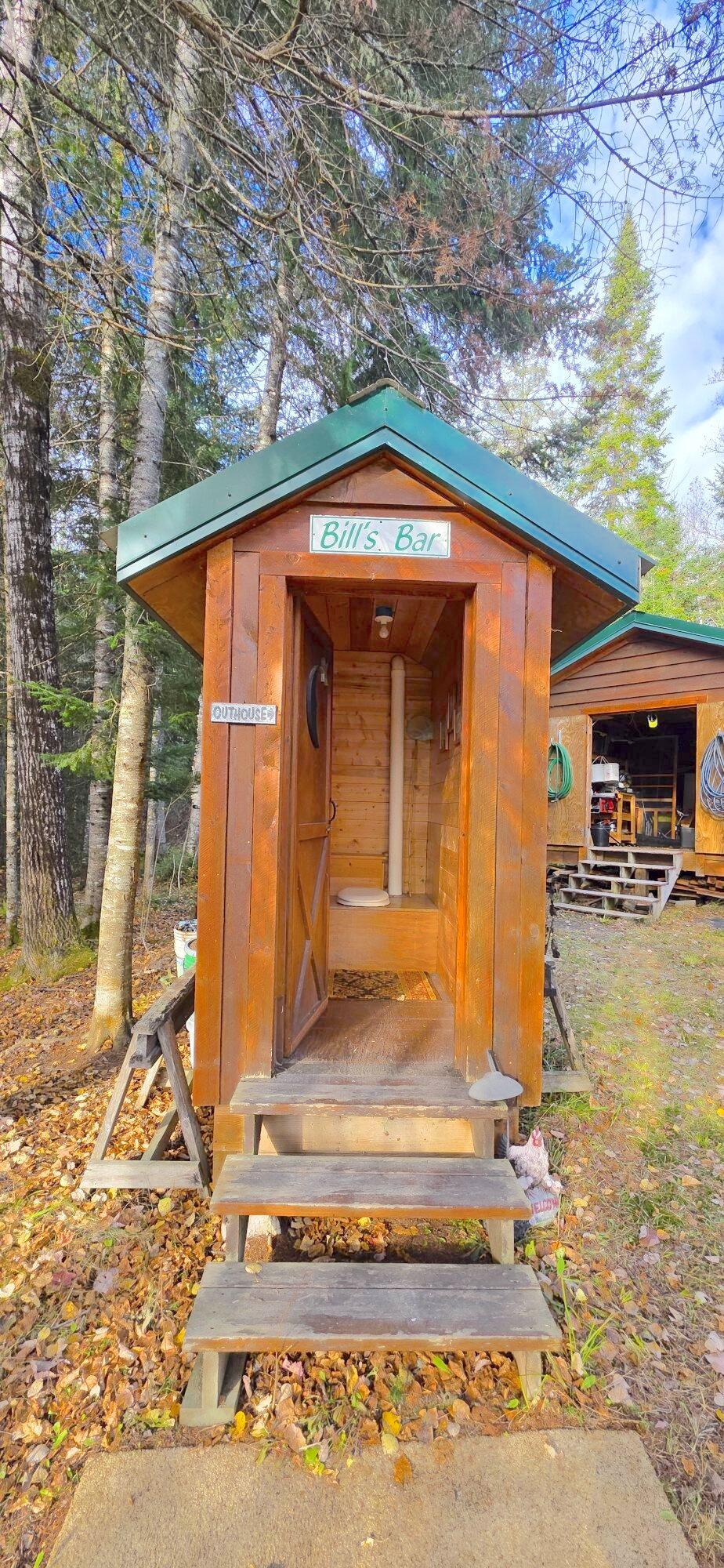 999 Pinkham Road Ashland, ME 04732 - Photo 32 of 60 2nd toilet