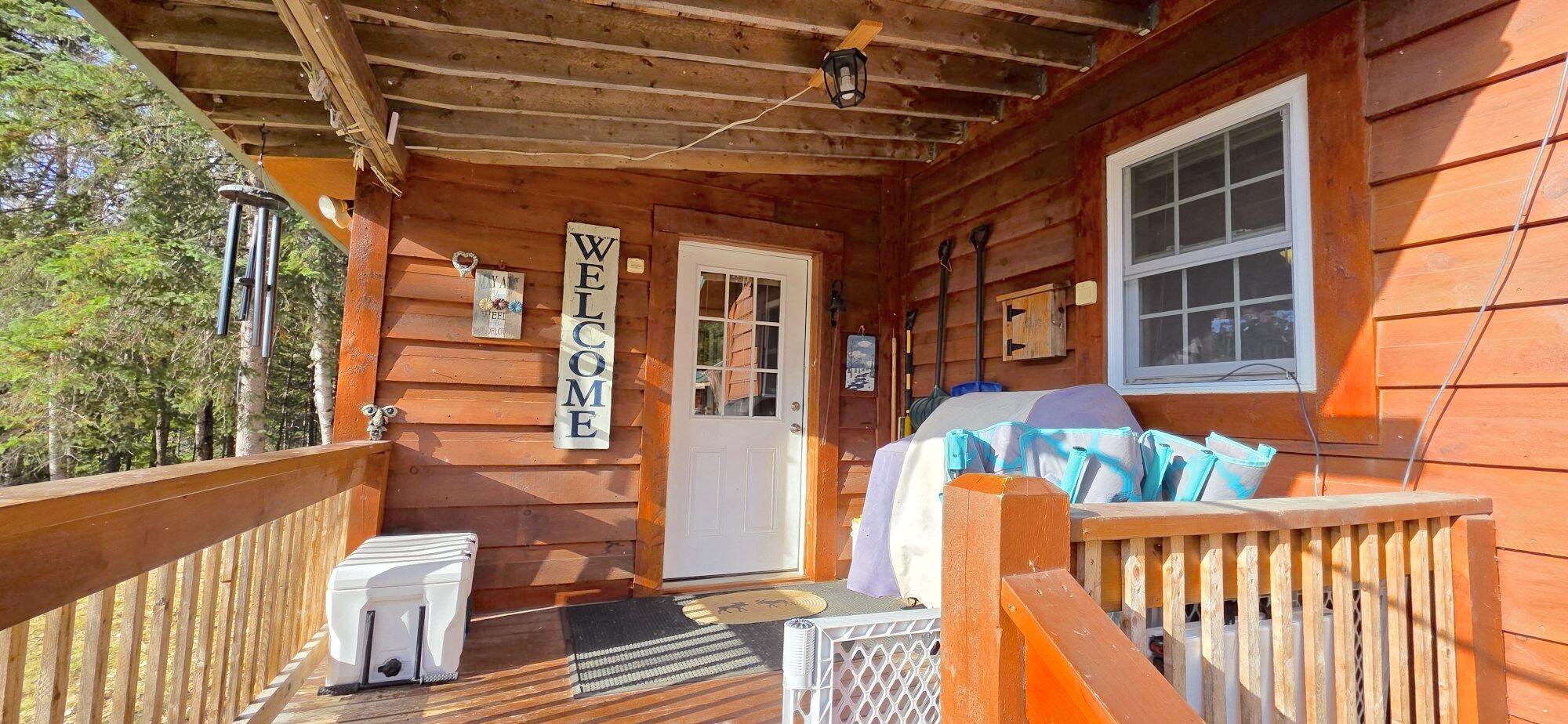 999 Pinkham Road Ashland, ME 04732 - Photo 5 of 60 Outside, covered porch