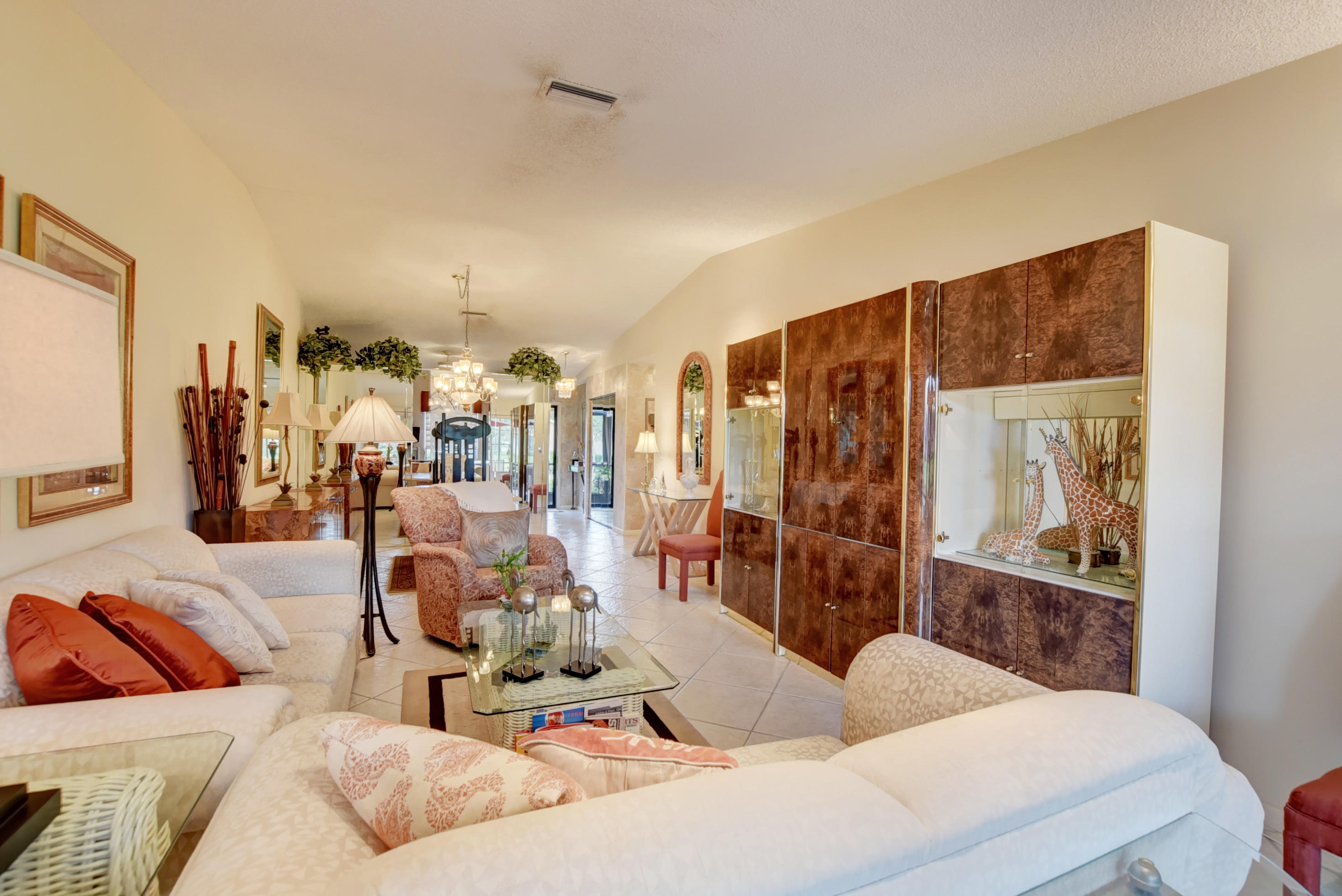 8940 Meadowlark Way, Unit A Boca Raton, FL 33496 - Photo 7 of 53 Tastefully Appointed