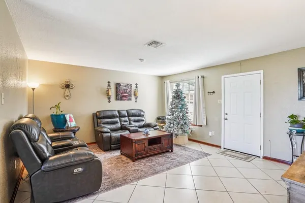 $250,000 | 114 Lartigue Street, Belle Chasse, LA 70037