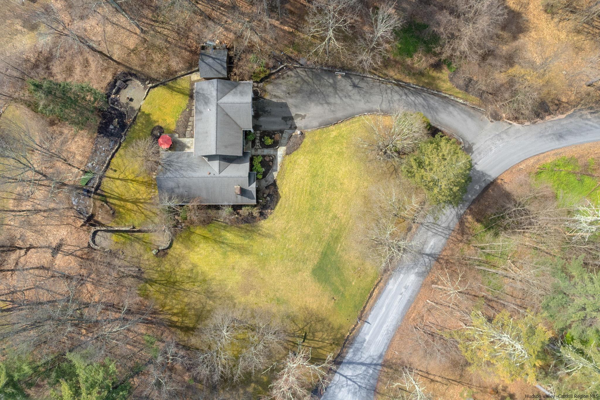 108 Ratterman Road Woodstock, NY 12498 - Photo 29 of 29 a bathroom with a bathtub